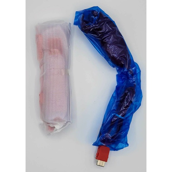 KUYOO Remote Controller - Nintendo Wii and Nunchuck Controllers w/ Silicon Case - Picture 5 of 5